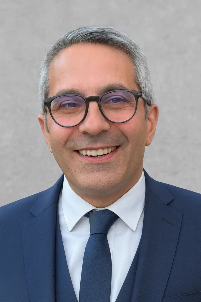 Coach professionnel
Mohammad Vanaki - Paris 